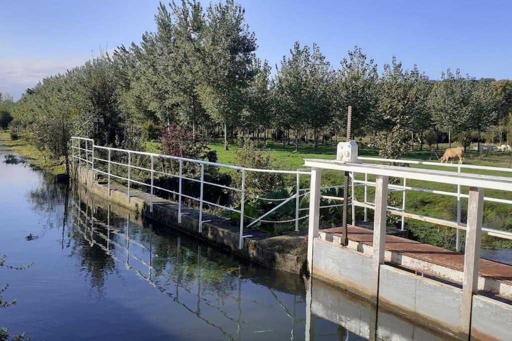 Hébergement de vacances Moulin Des Prés - 15 Places Au Bord De L'eau